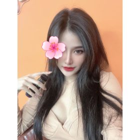 Mỹ Ngọc - Y tá xinh xắn, quyến rũ tại Long Biên