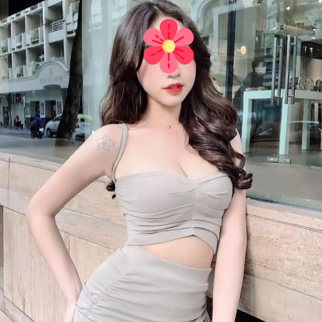 Thu Hằng - Gái gú Hải Châu da trắng dâm xinh