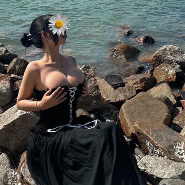 Khánh Hà - Gái gú Nha Trang ngực tròn căng
