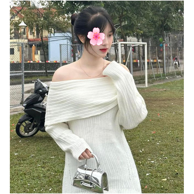 Nhã Uyên - Sinh viên Bình Xuyên làm tịnh xuyên đêm