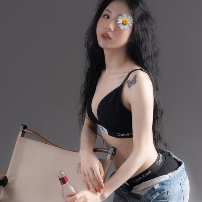 Thảo Vy - Kỹ nữ Cần Đước thực hành tình dục siêu đỉnh