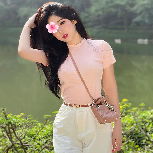 Phương Hồng - Thư ký ngọt ngào Tam Nông