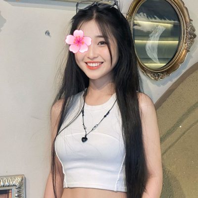 Quỳnh Trang - Gái massage Tràng Định mút mát cực đỉnh